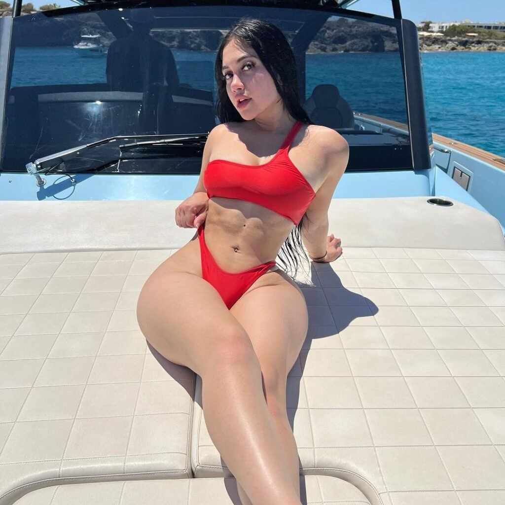 Jailyne Ojeda Ochoa Bikini Pictures